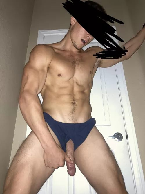 Yes, I wear my underwear like this. Always.