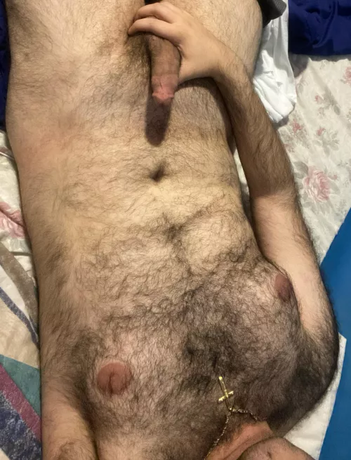 Am i the youngest guy in this sub? 24 years only! Dms are open