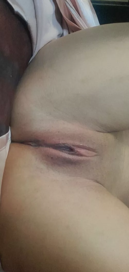 hot 19 year old girl looking for love😈