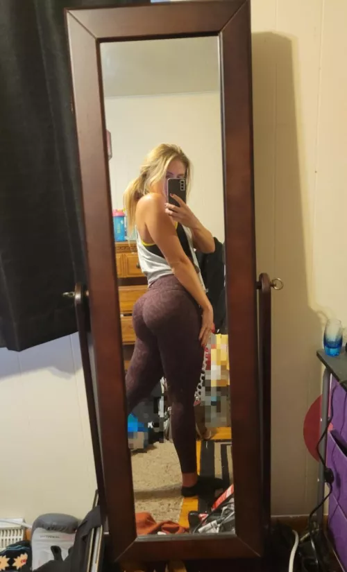 how do we feel about gym bootys?