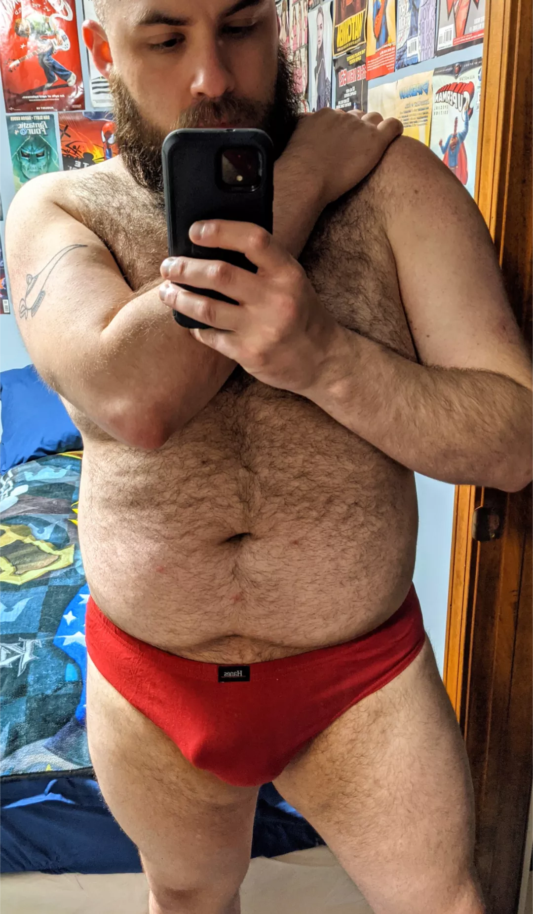 I love having big ass thighs wearing briefs!!