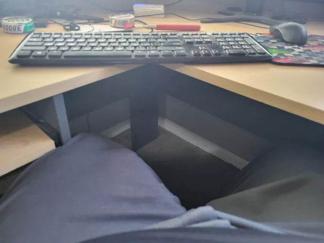 idk why so many women stare at me at work