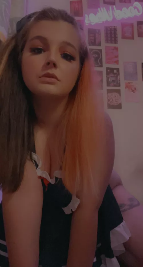 I’ll be your innocent maid today 👅