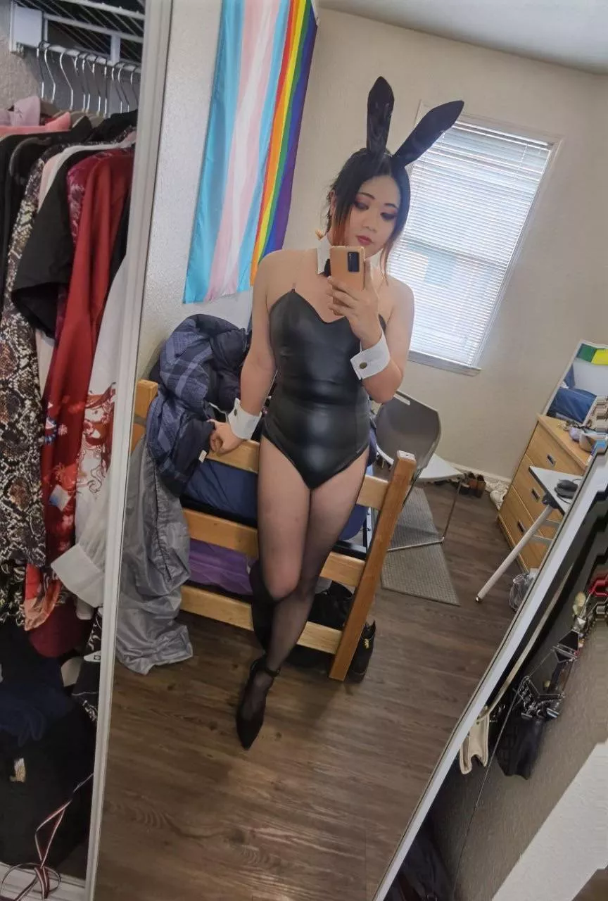 I’m ready for Halloween 😛