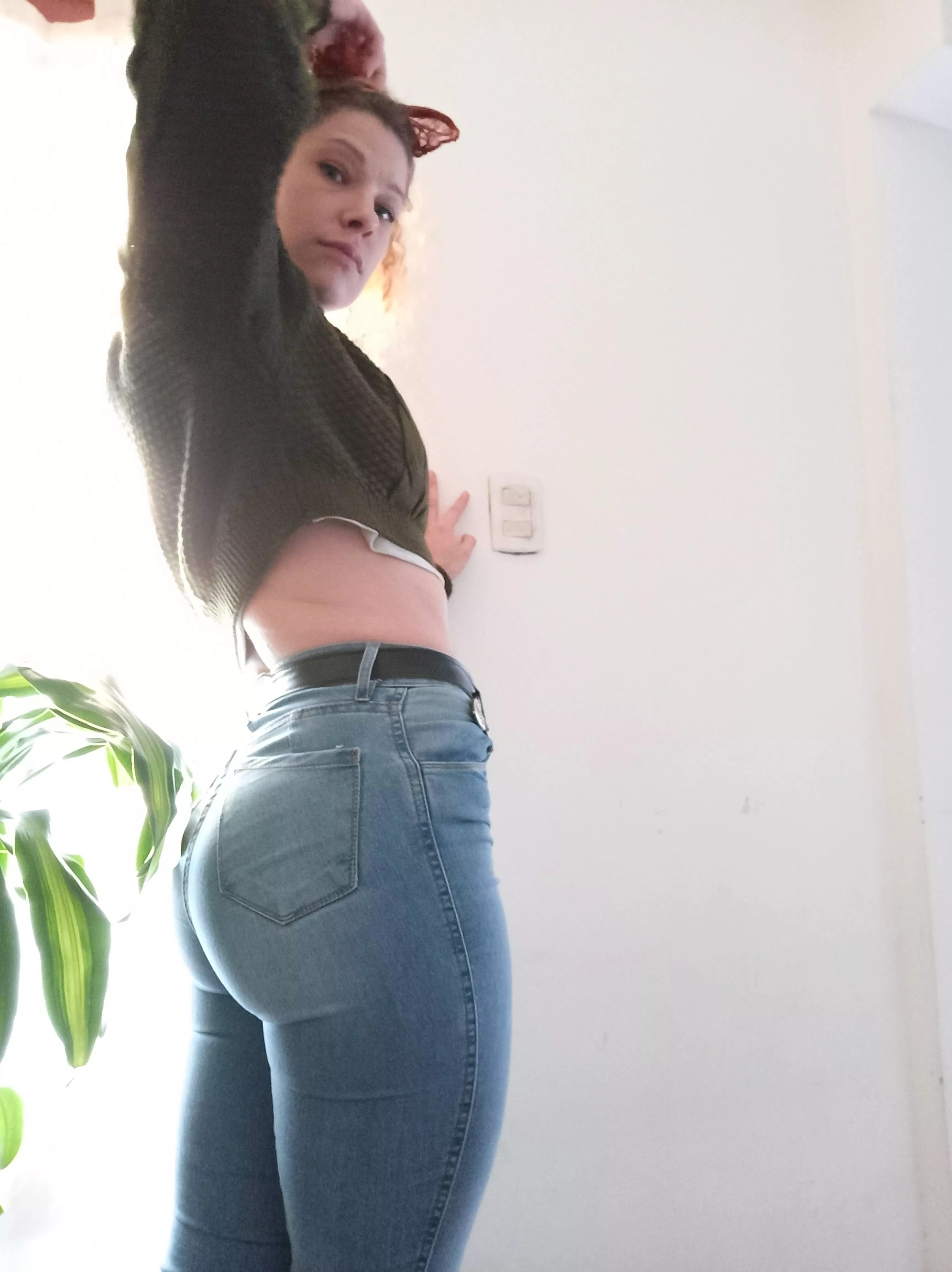 It's almost over on Tuesday the 13th and I'm still fine 🤣 Was your day also calm or did you have an unfortunate event on Tuesday the 13th? [F37]