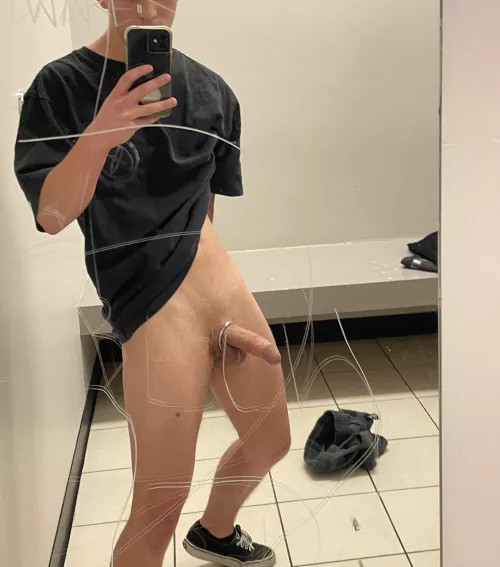 Let’s see if I’ll fit in you in the fitting room 😈😏