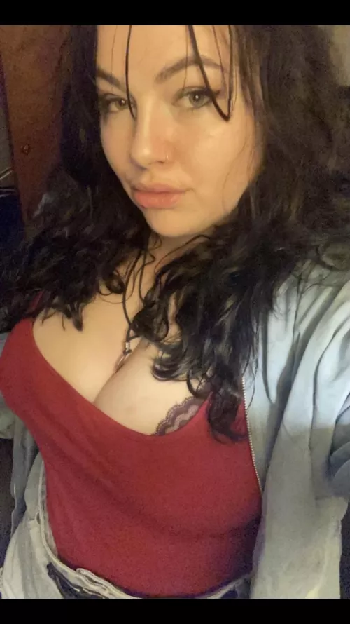 MILFs only kinda mood