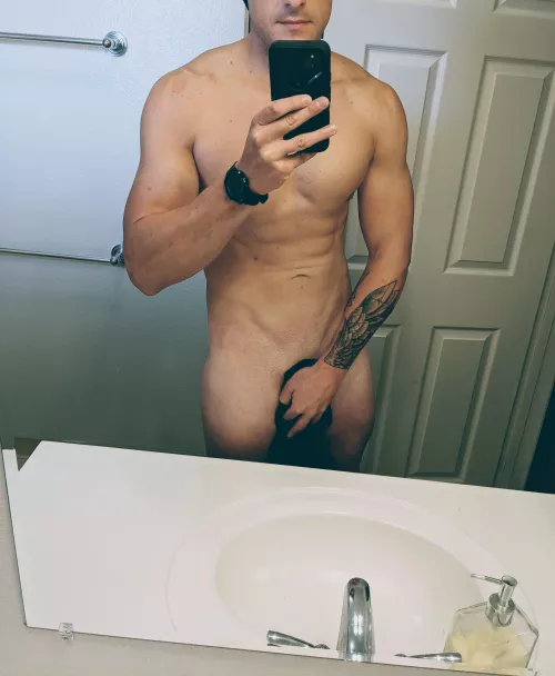 [m]pretty shy, does anyone even want to see more?