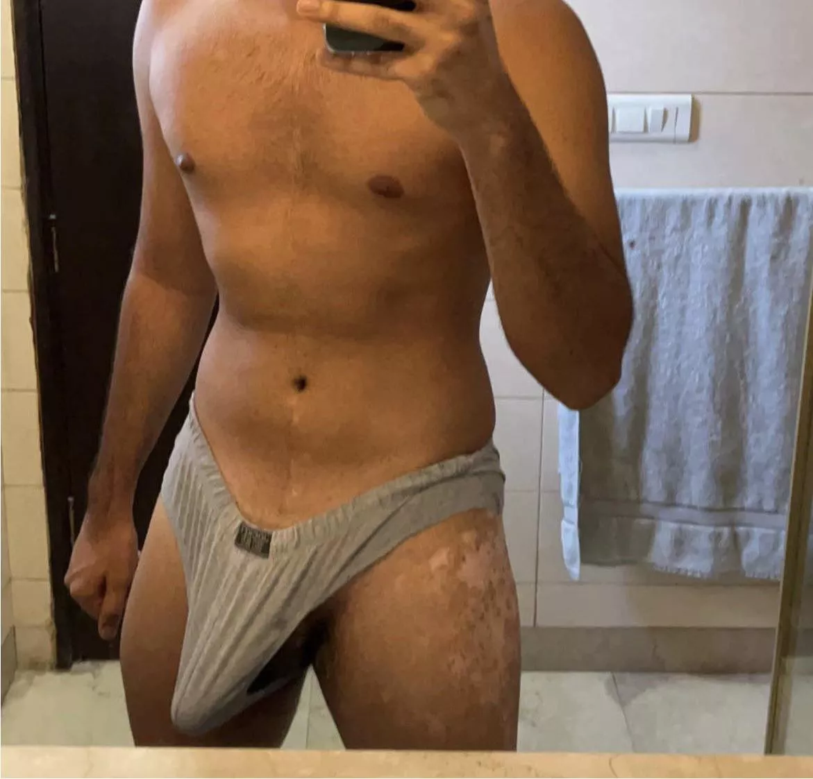 So fucking tight. My massive teen cock is somehow stretching out even these xxl briefs when semi. Pm for more 😈