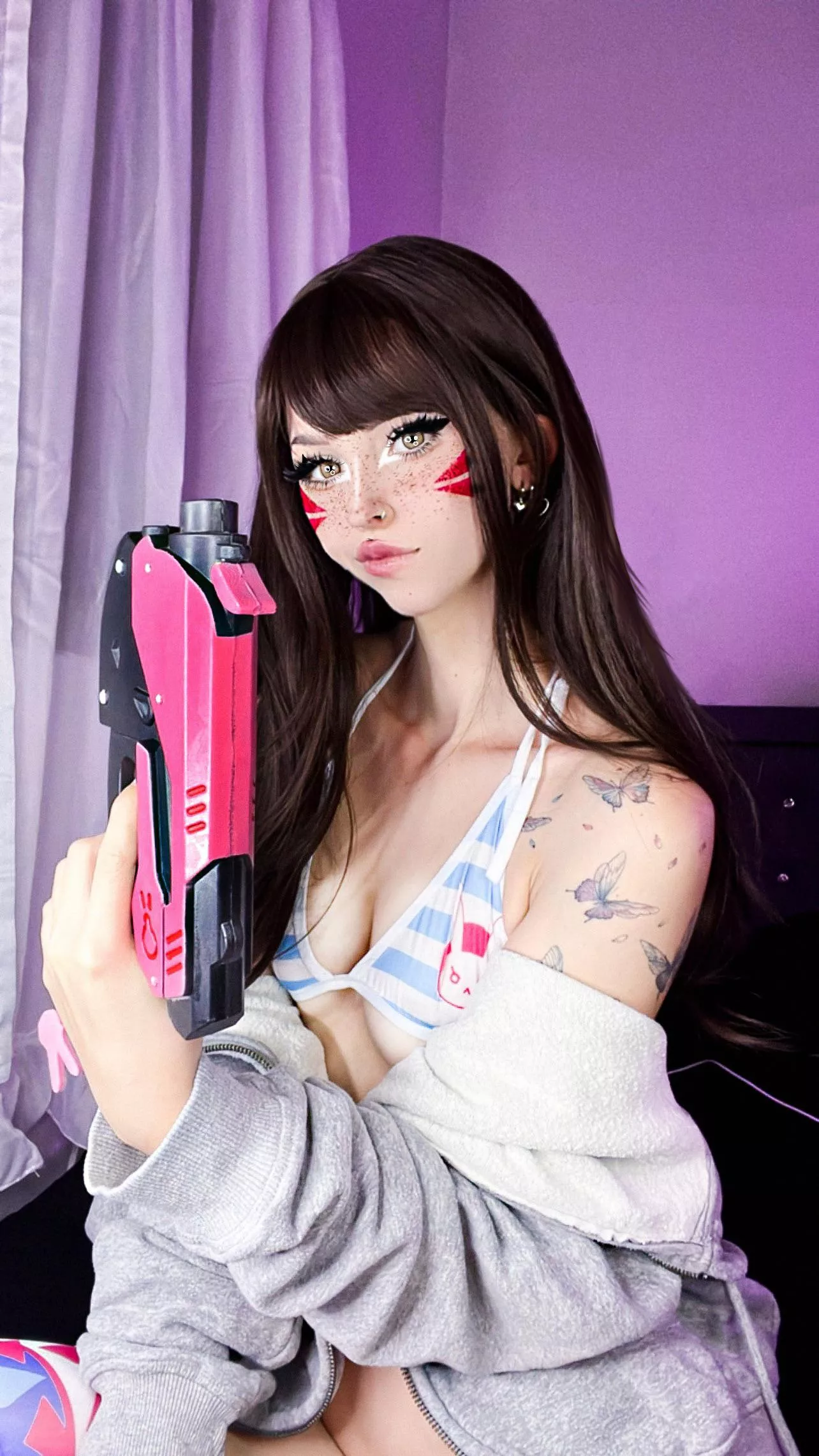 This bikini is too small