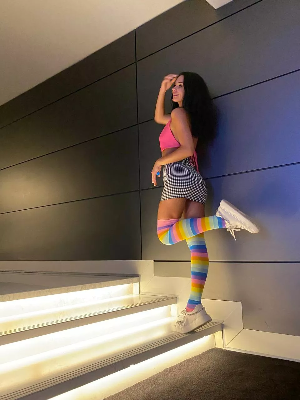 This bright outfit you will have to take off😇