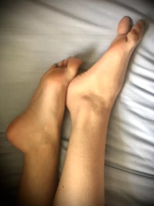 19f I haven’t got anything else on😊