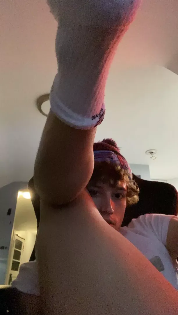 Anyone know a sub Reddit where I can post a video of me fucking my boipussy with a dildo? 😈