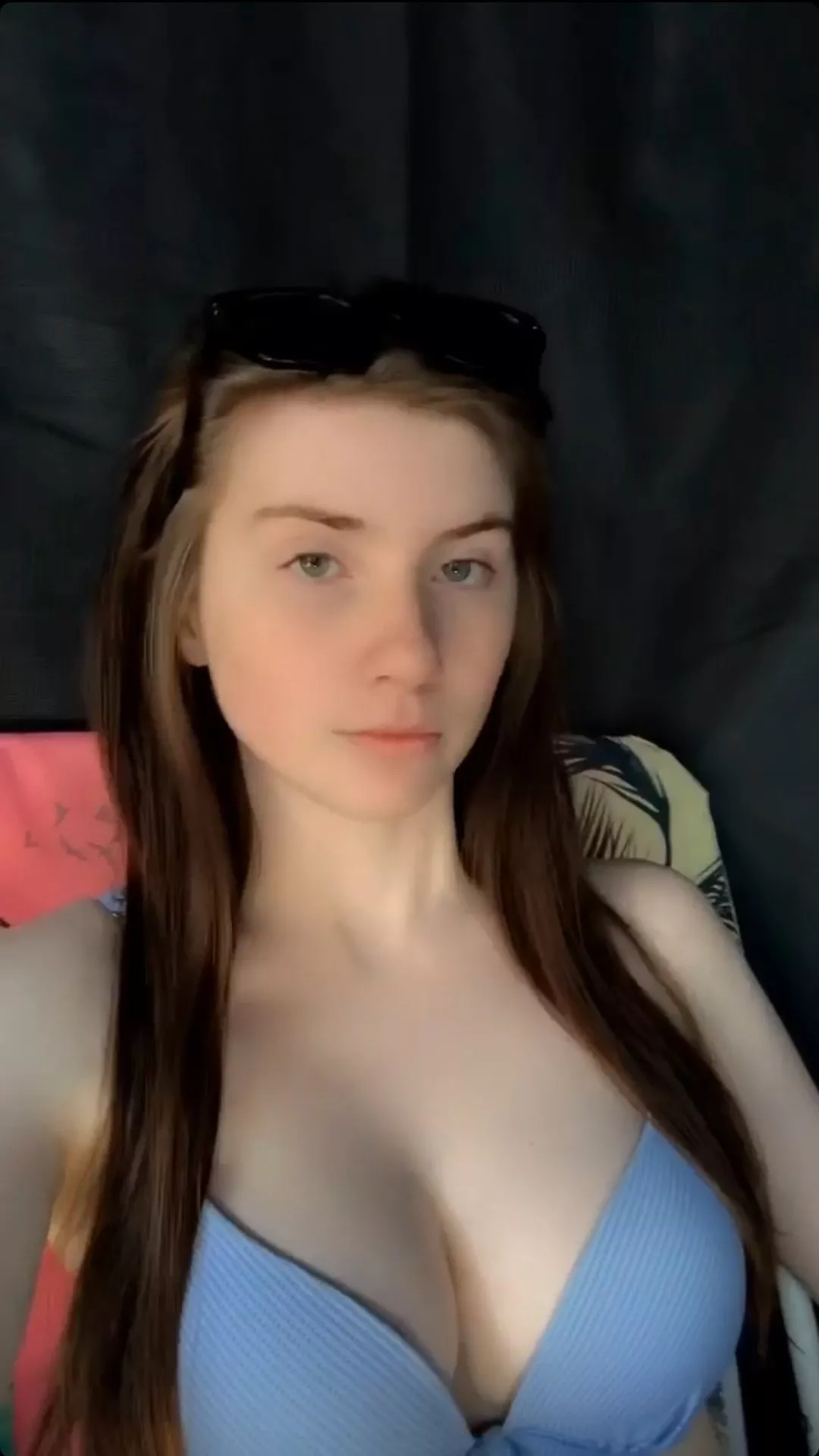 can anyone cum tribute this picture of my girlfriend