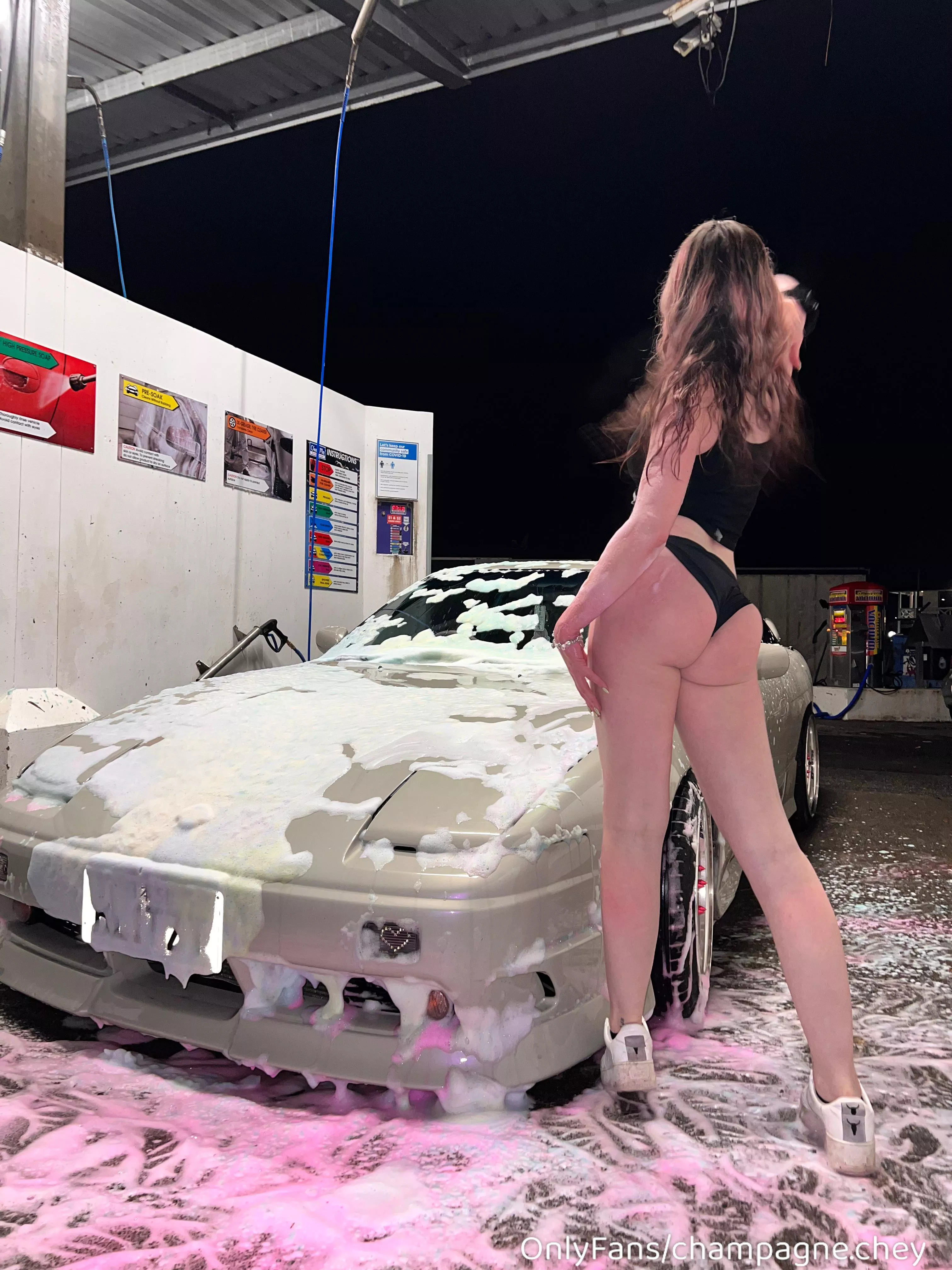 I need someone who can ride both 🍑💦