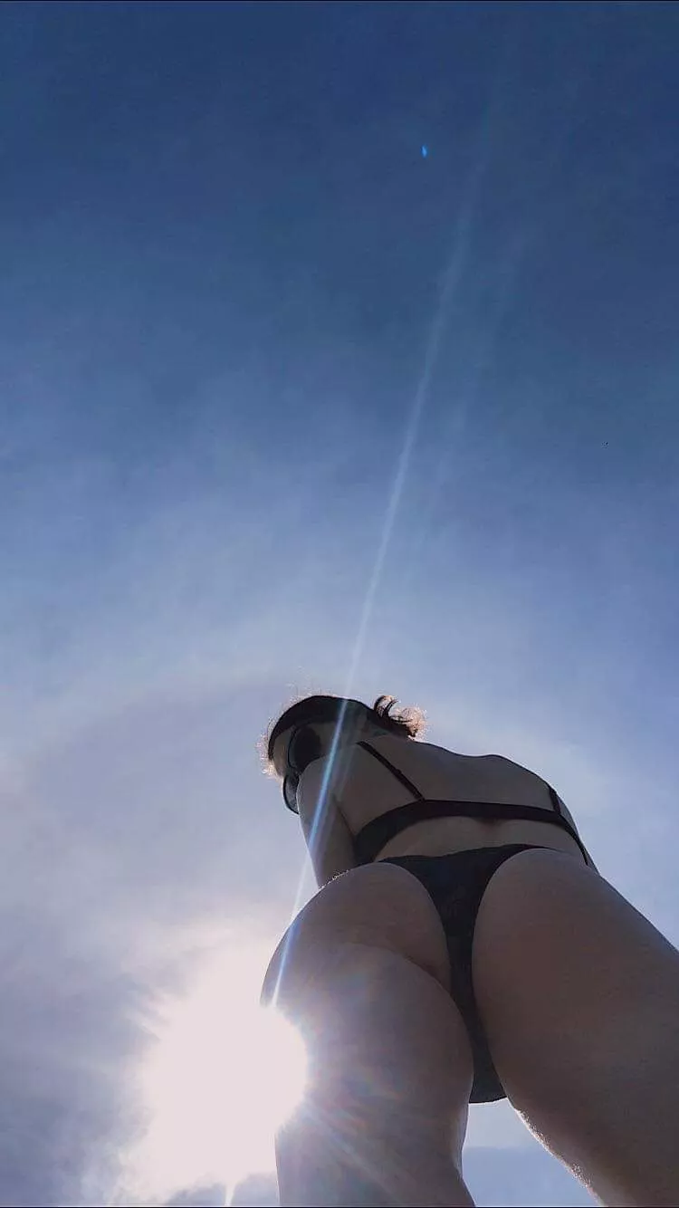 I'm your view 👀👅💦