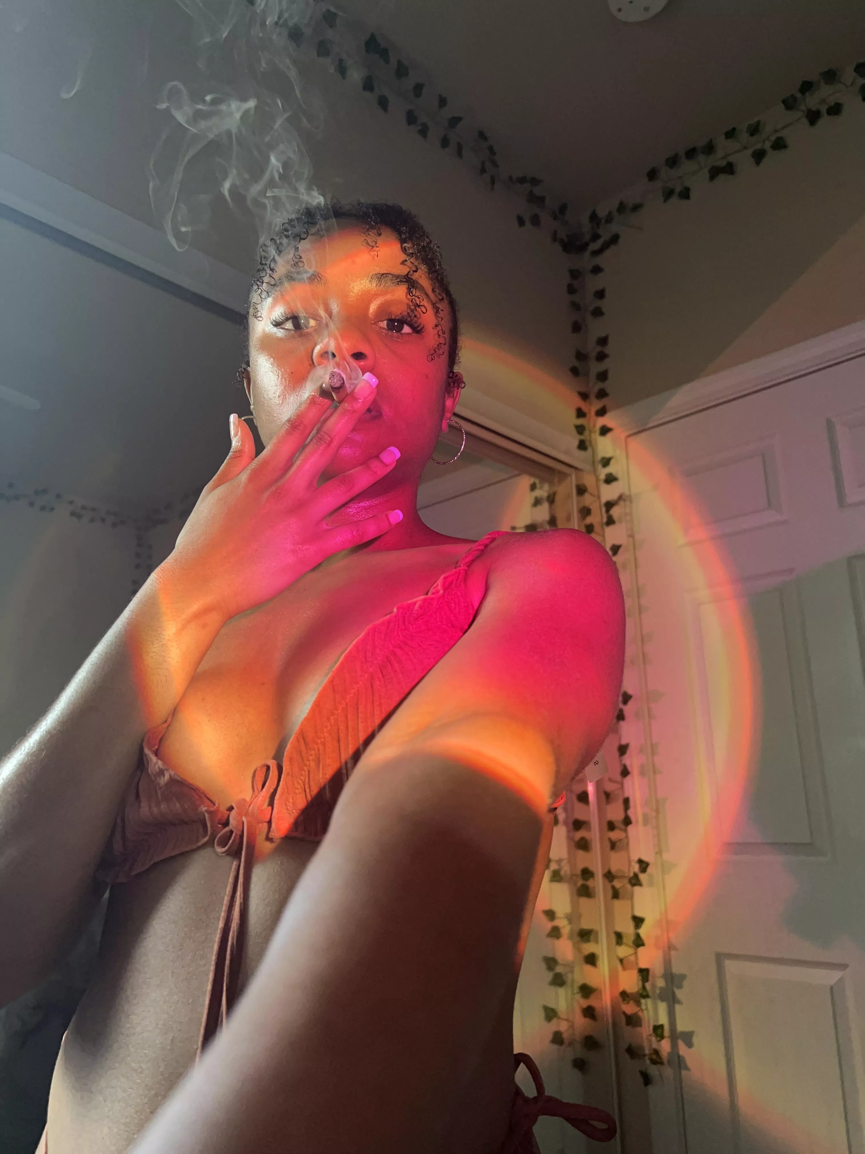 Smoke sesh 🍃 Smoke sesh 🍃