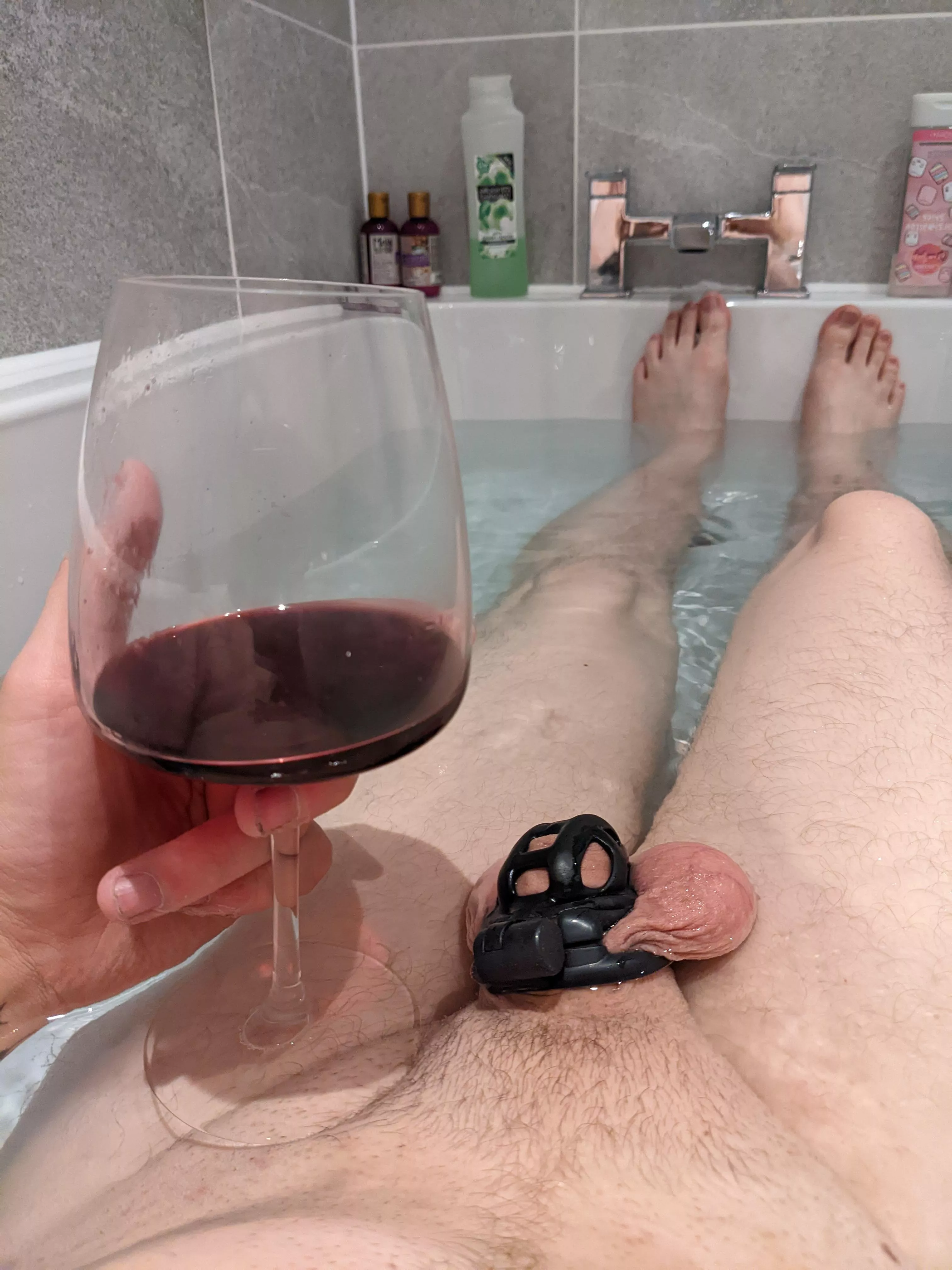 u/thetackygirlfriend treats me well when I come back from working away, wonder if she will let me out 🤔