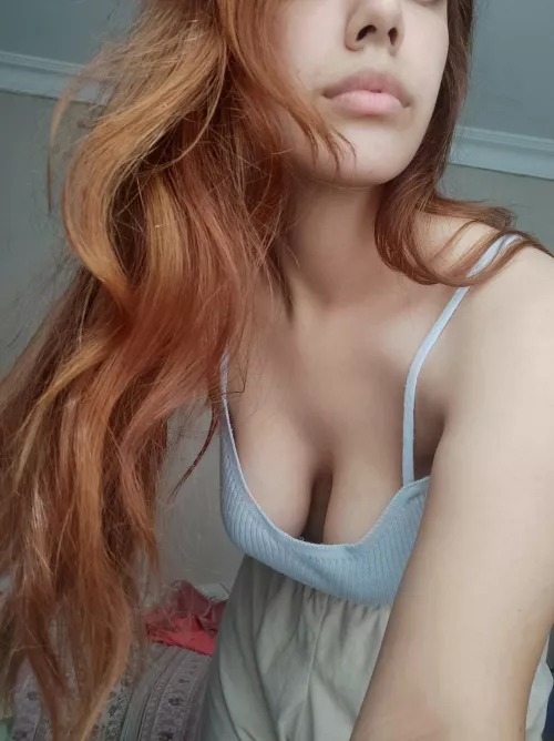 yes i'm listening to you 😇