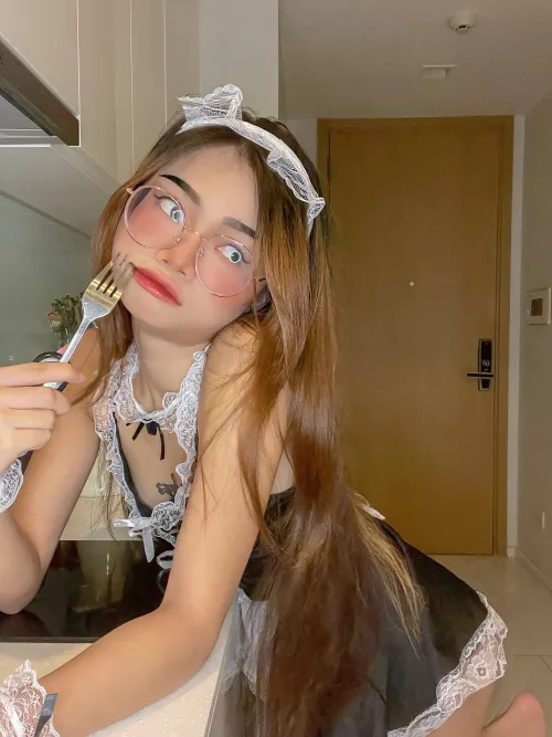 Bored maids need big c...?