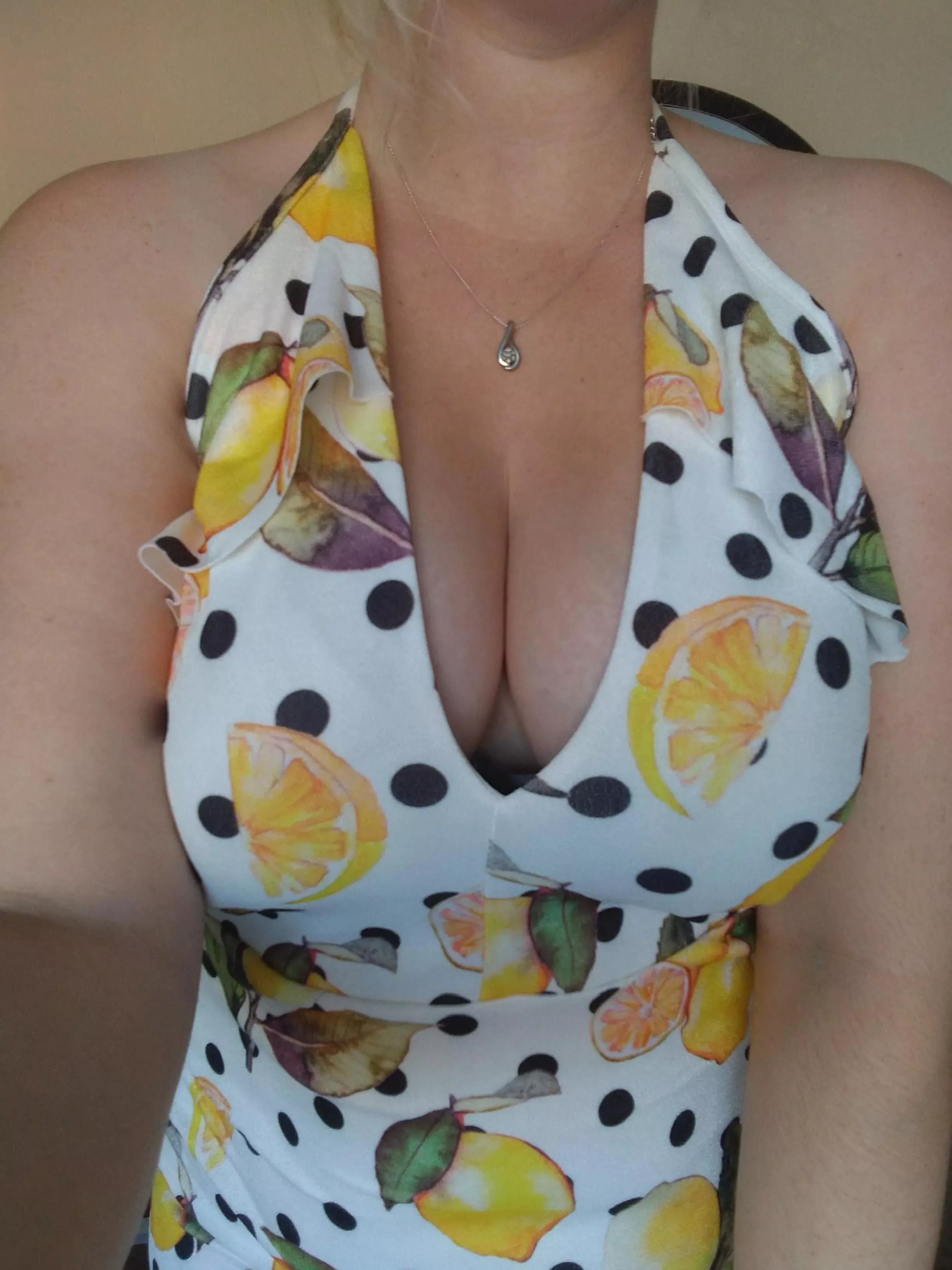 Do you like my lemons 😇