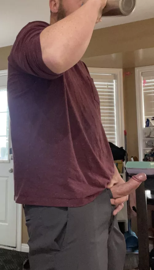 Happy Friday !! No work for me today 😈