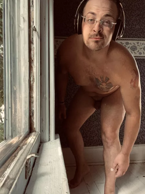 Hey you, you’re cute !