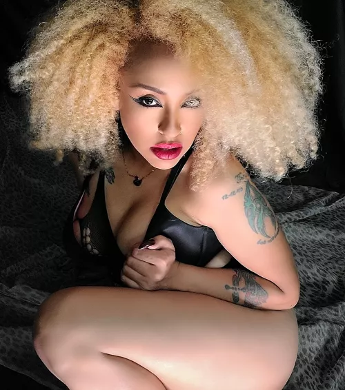 look into my eyes, tell me what you see...