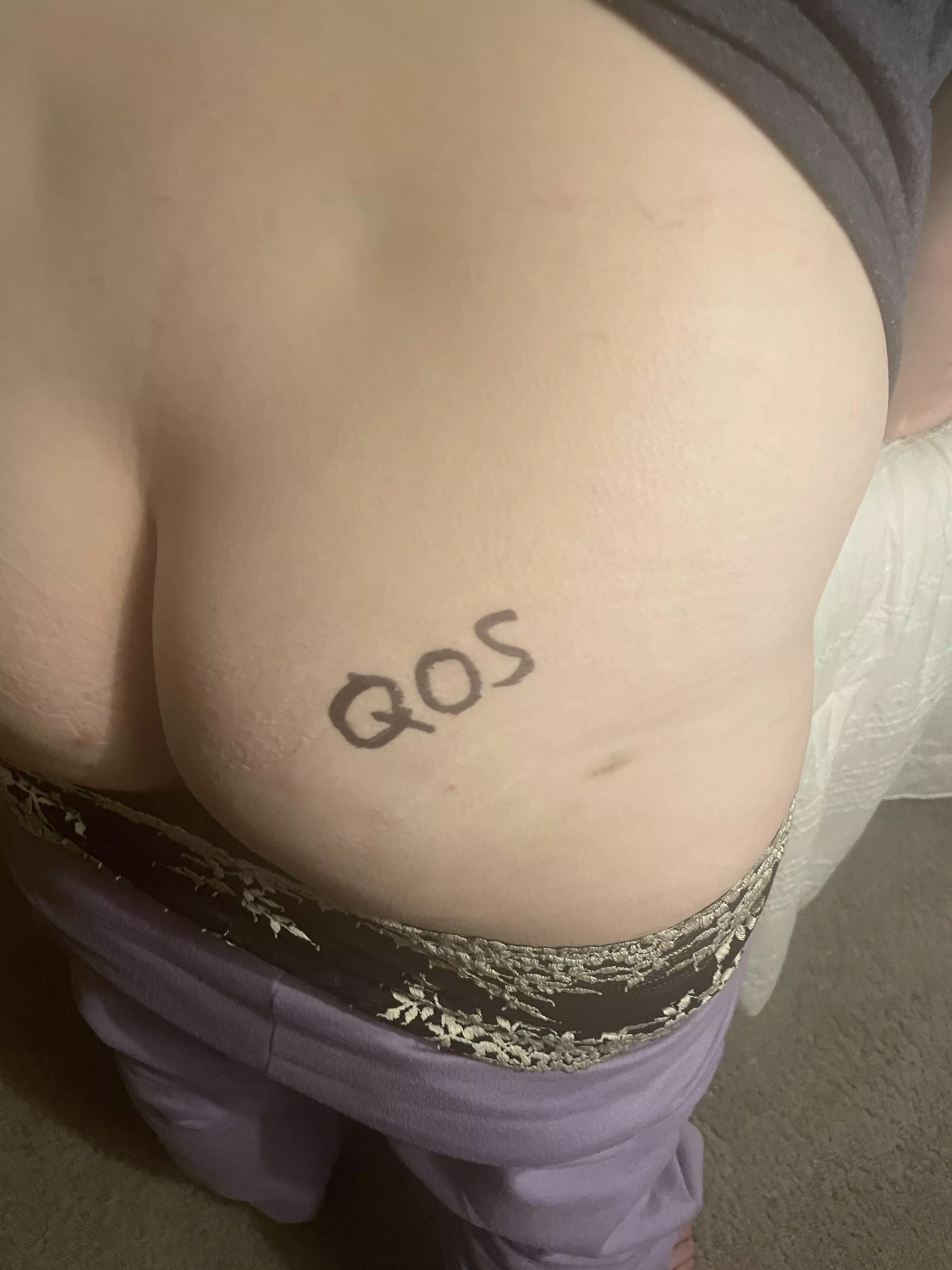 Real amateur QOS, so amateur I had to use sharpie instead of a temp tattoo! Wish me luck on this journey! 😉♠️👰🏼‍♀️