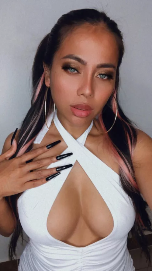 Saving for another round of lip fillers. Mmm just thinking of upgrades makes me feel so horny 🥵