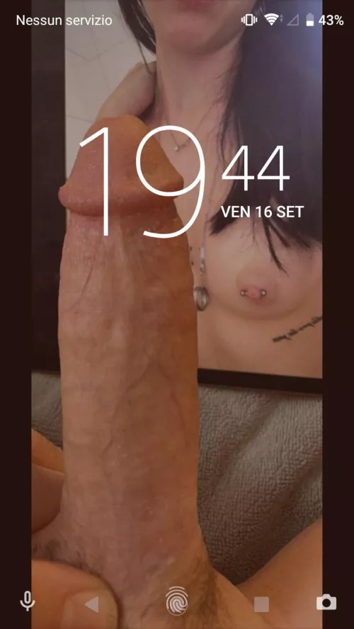 Set my cock as your new Lock Screen and I’ll make you a longer stroke vid over your girl! Or you can just watch me jerk it because I love showing it off ;) Kik is schwackipedic if you’re down