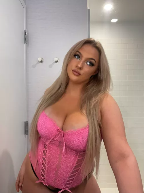 Thick and big I hope you like me