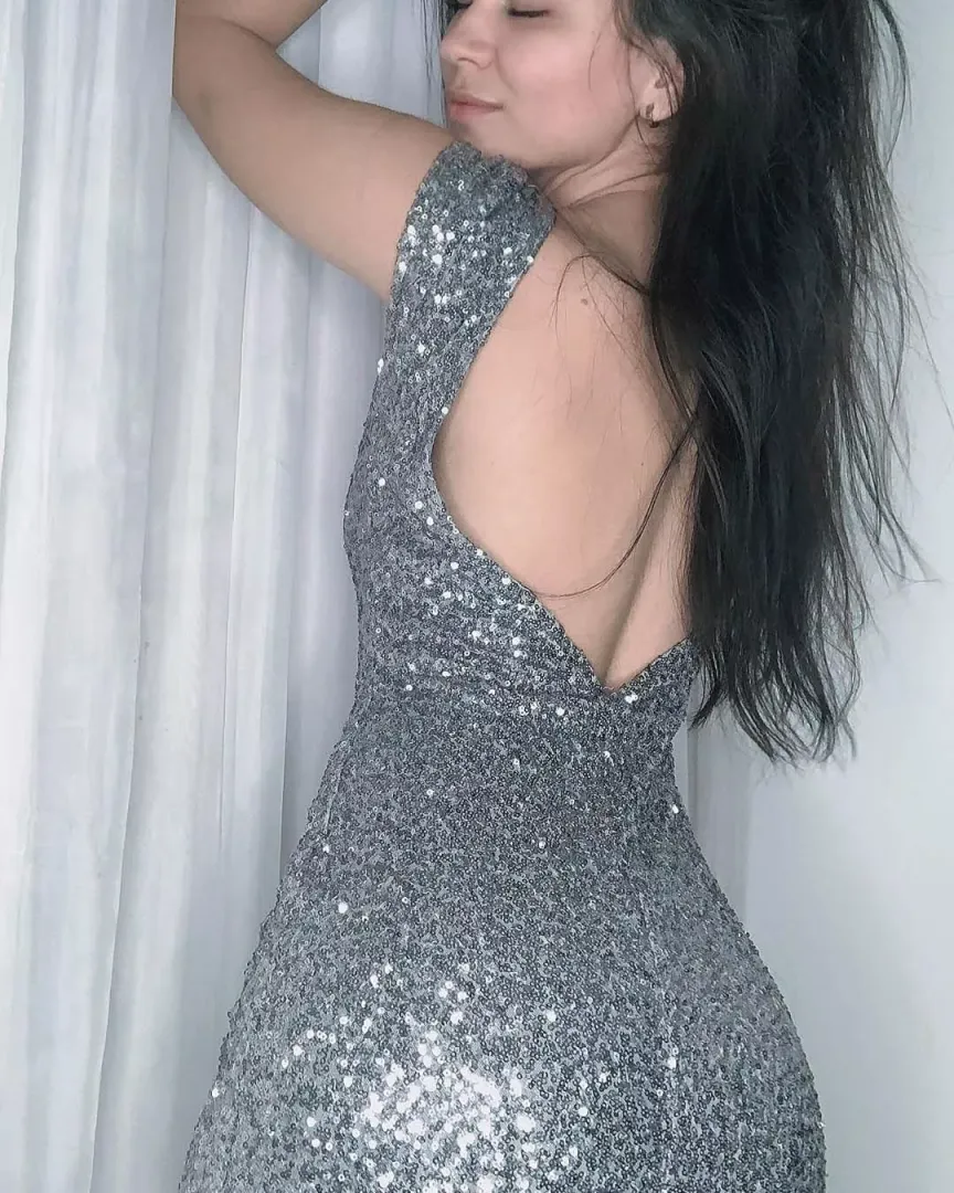 Always feel so bad that I can't respond to all the messages I get, hope this makes up for it 🥺 [F]19