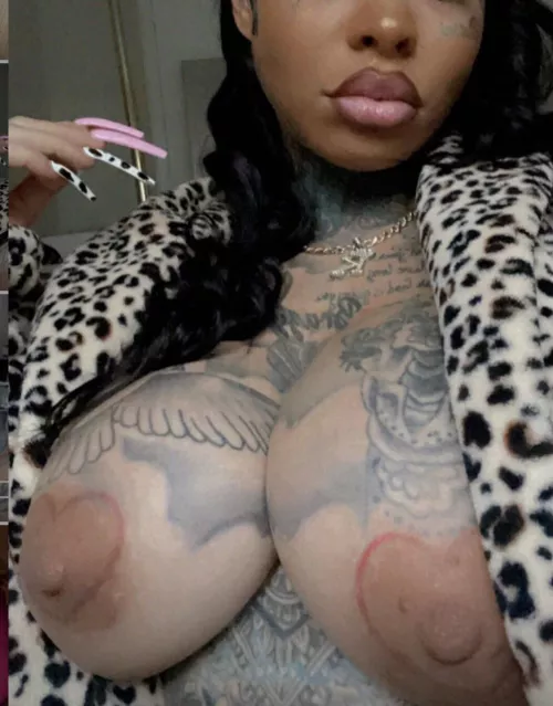 I know u love my tits