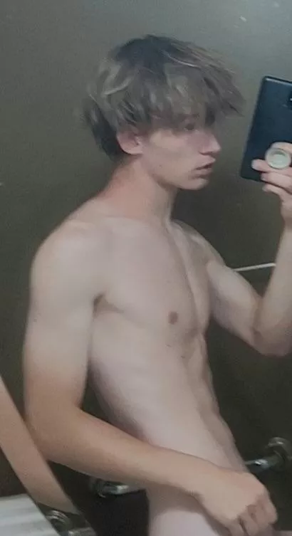 Is a twink with muscles ok?☺️