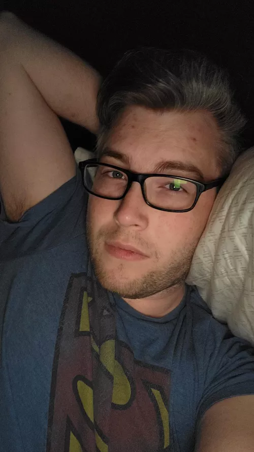 Rainy Sundays are best for spending in bed. Wanna join?