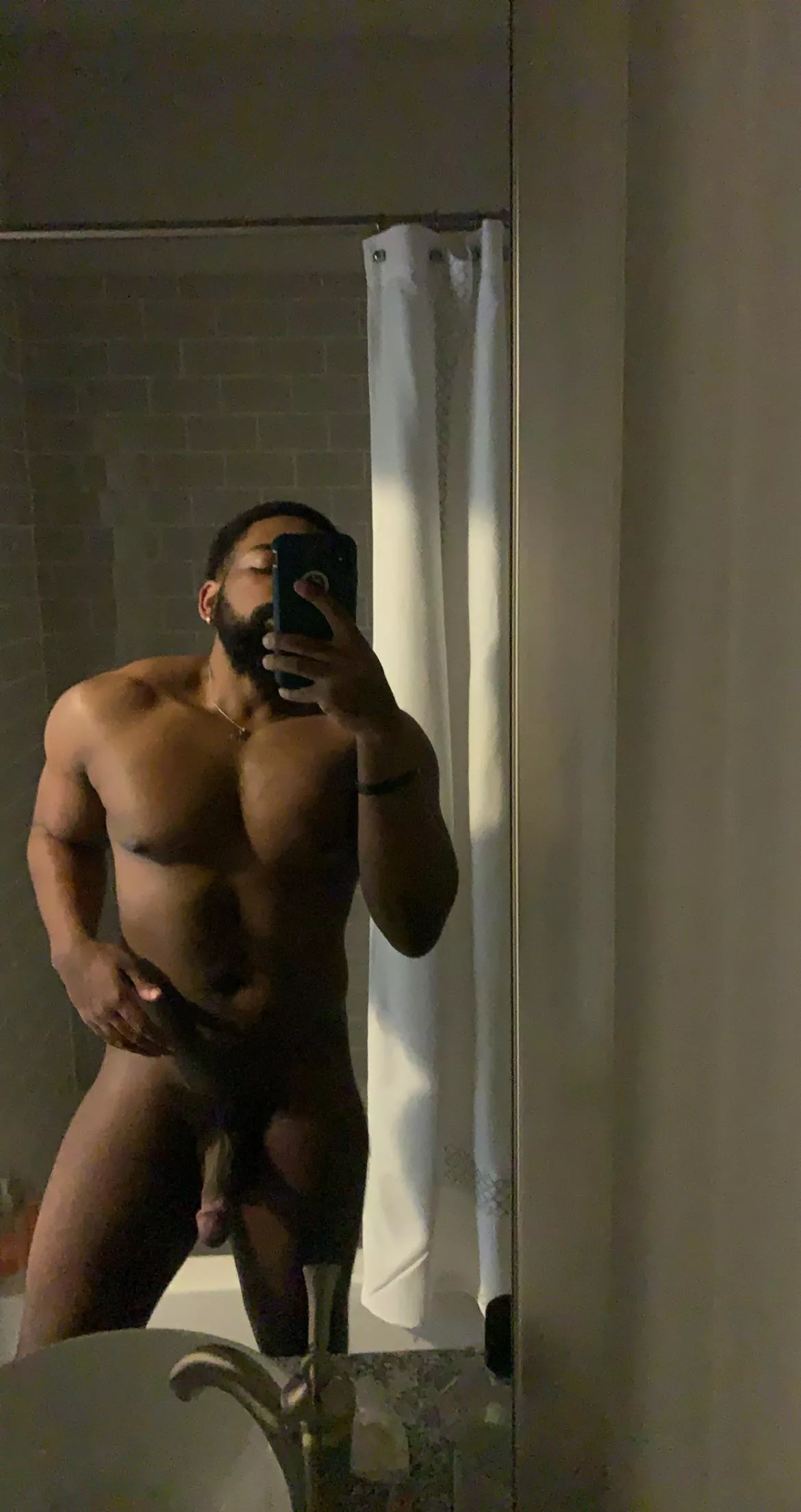 26, 5’7, 195. Grinding for a better body every day!