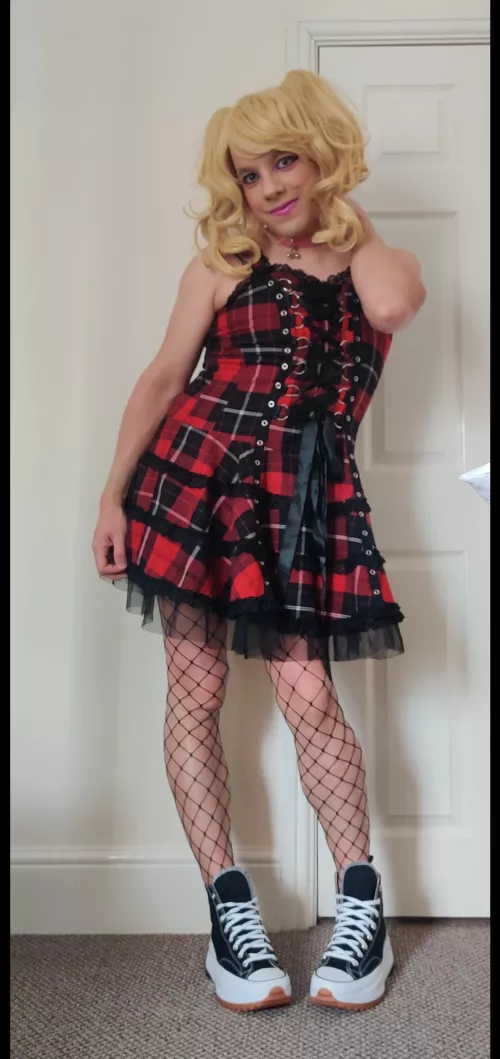 Daddy says my attempts to look cute make me look like a cheap hooker 🙈🙈 is he right?