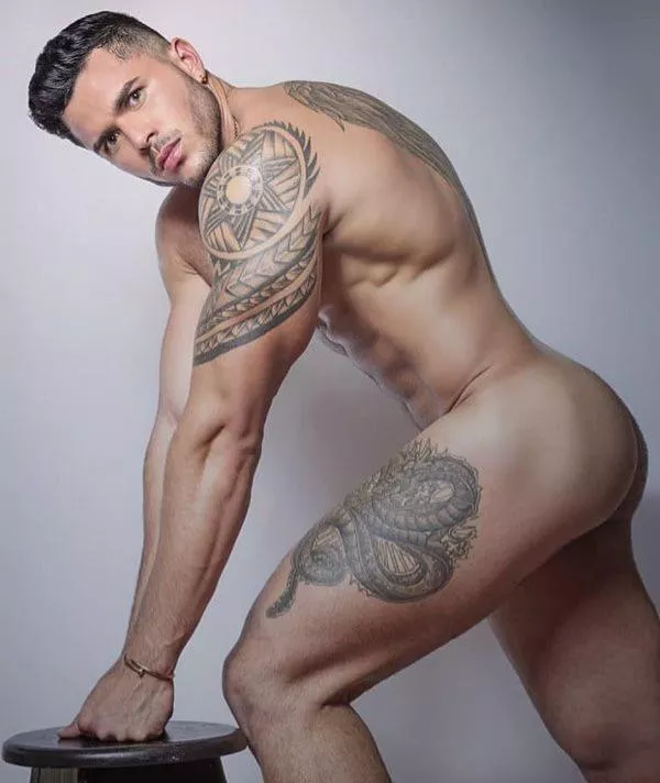 “Douglas Gonzalez” … “Douglas Gonzalez” …