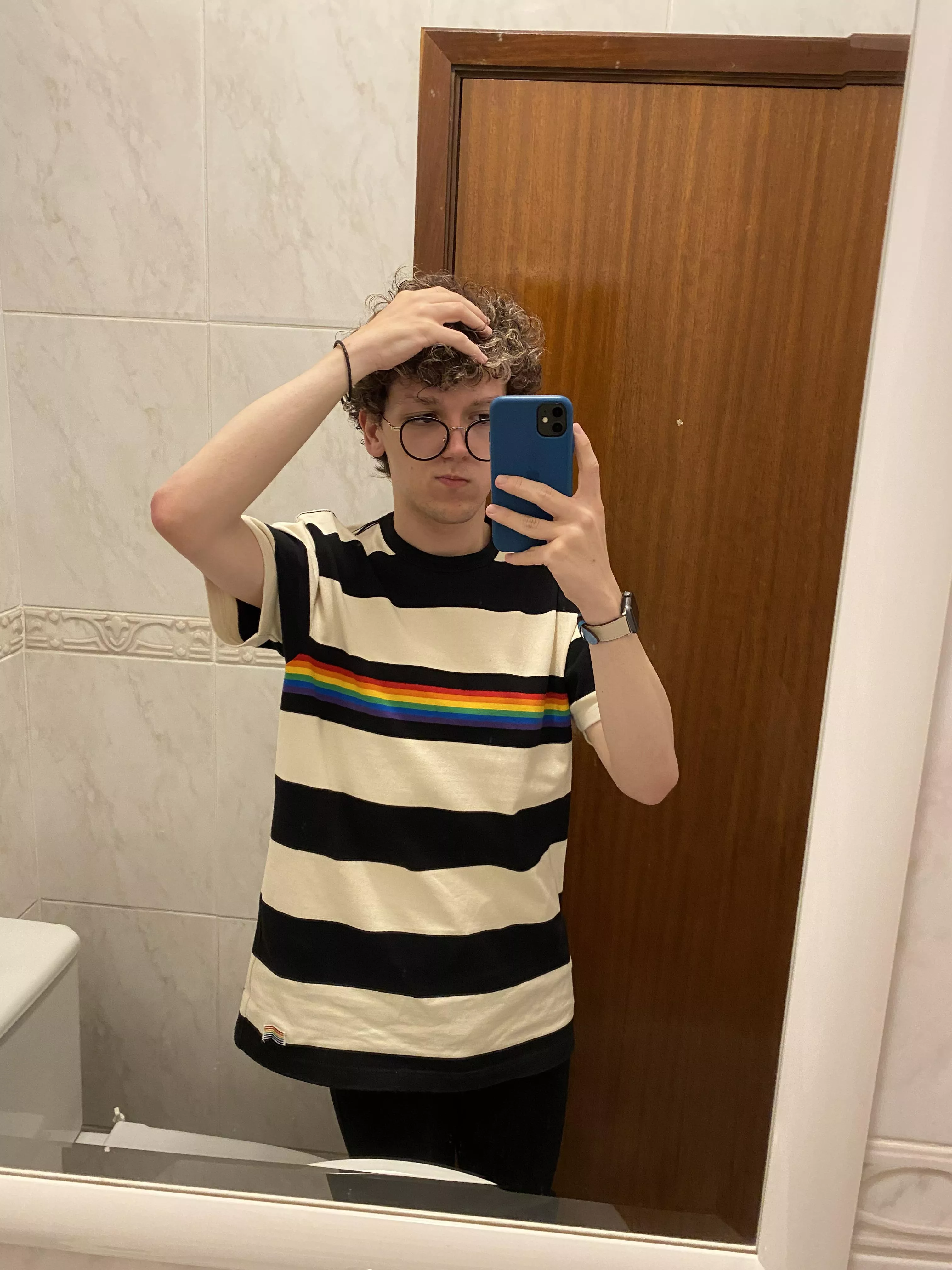 first day back to college gimme some luv and strength pls🥺