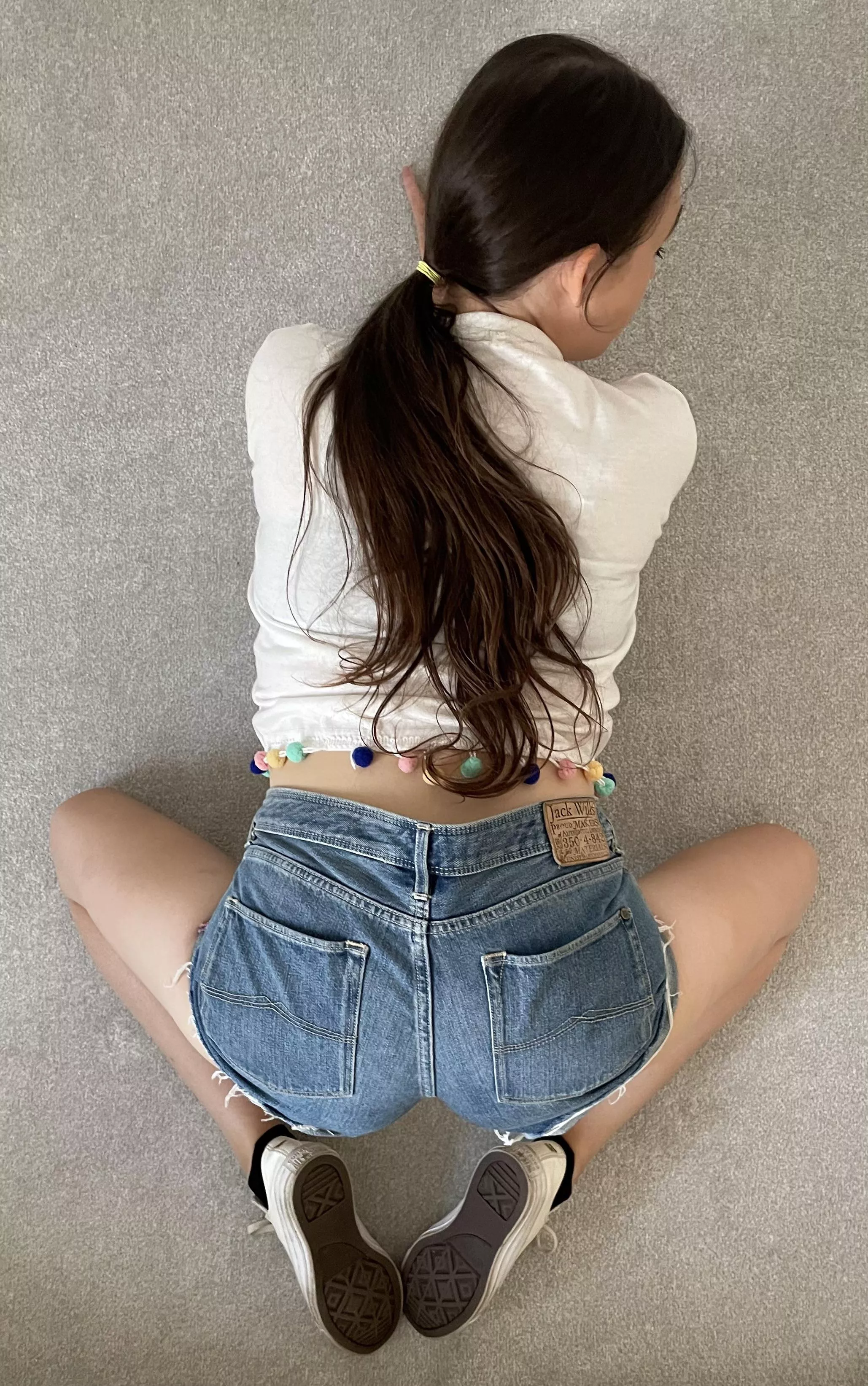 How’s this for a pose ?