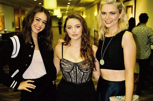 I can rp as Kaylee Bryant, Danielle Rose Russell or Jenny Boyd for you