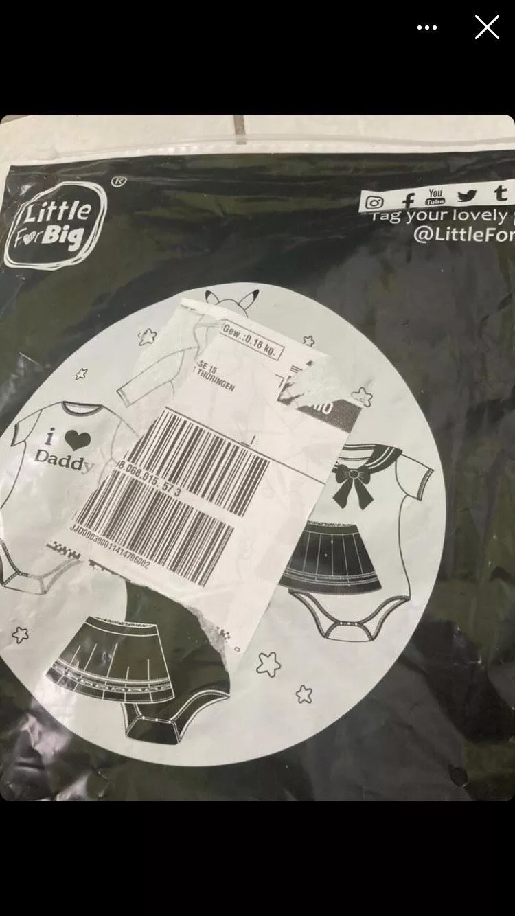 I though LittleforBig would use neutral package when Shipping, this is how the package came when my Dad took the order :(