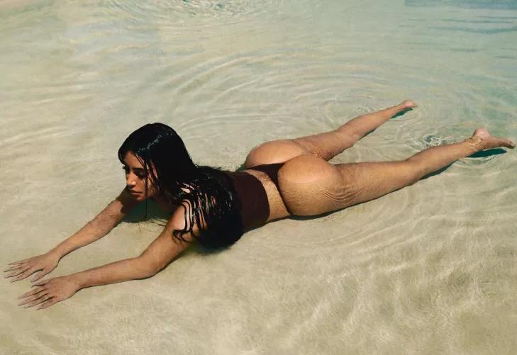 If Kim K gave a strip show like Mia Malkova, it would break my mind and my penis