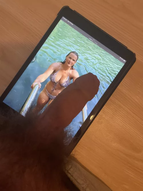 IM COCK TRIBING! Dm me 😍💦