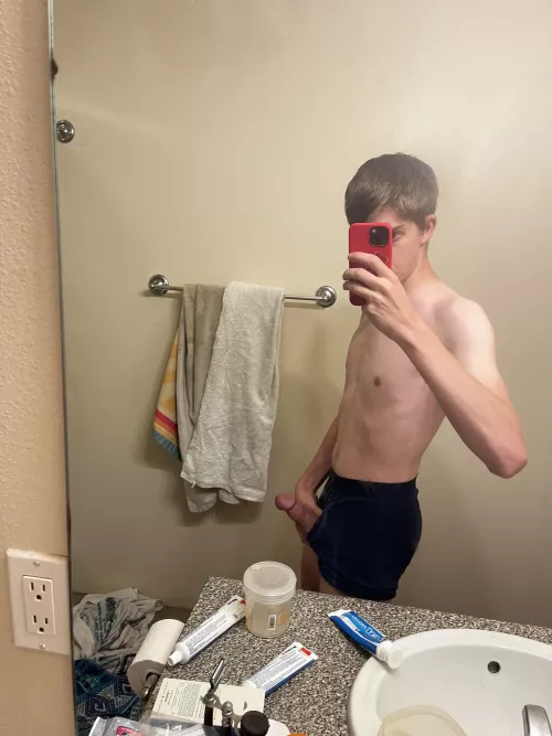 [M] im built like a skinwalker but…