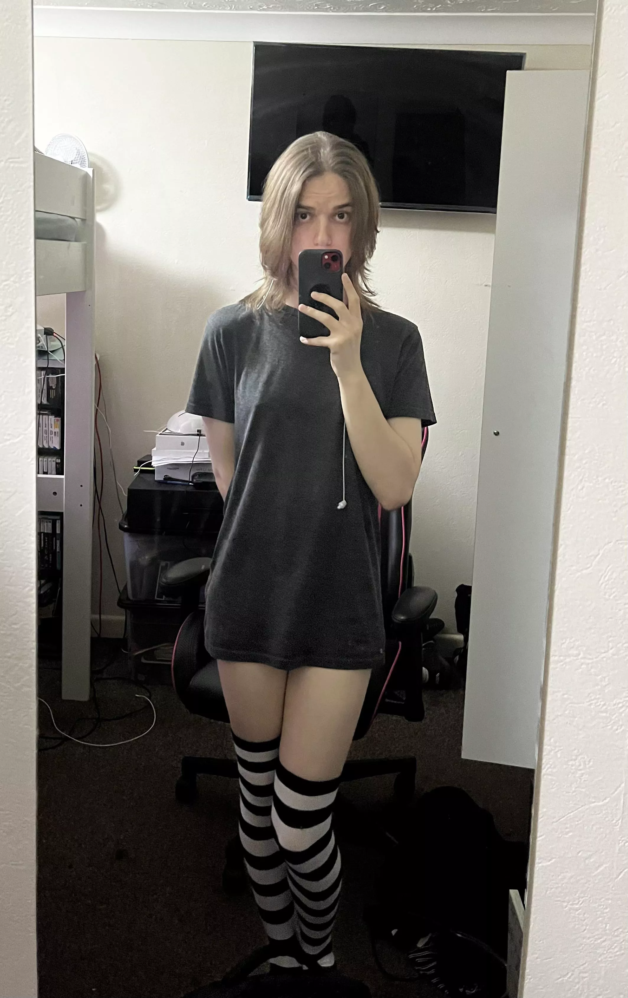 No.. it’s not your shirt.. 👉👈