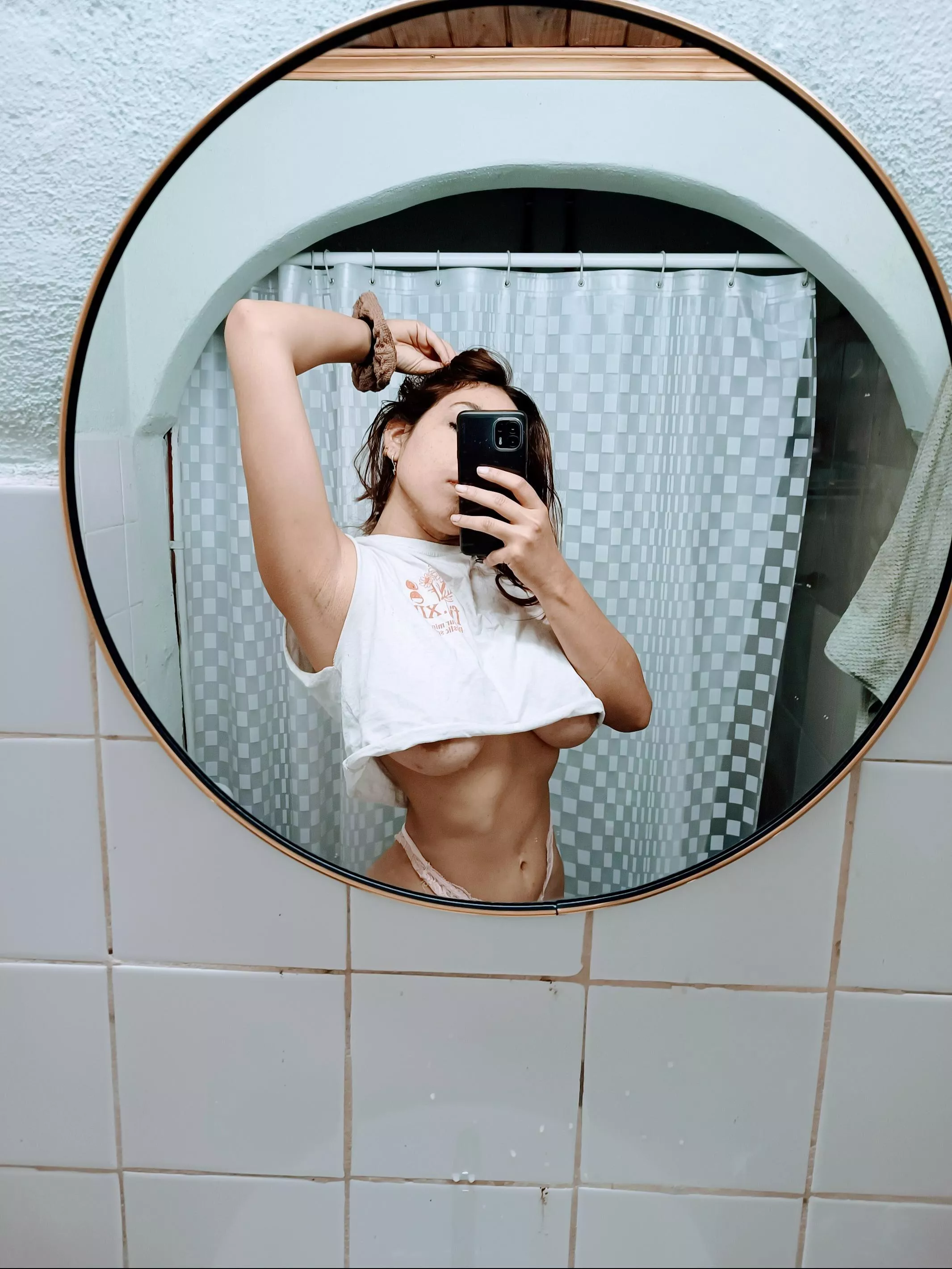 who let the boobs out?