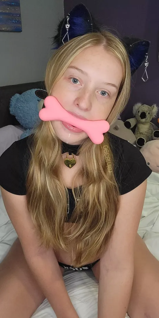 aking a mess with my bone gag now. Which gag do you like the best on me?