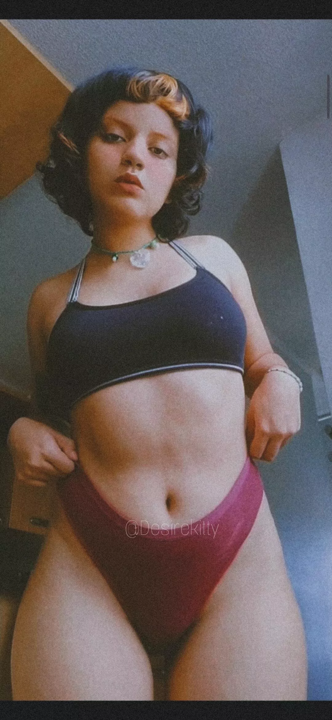 Hey you fucking loser i wanna mistreat you rn little bitch, come here, [domme]